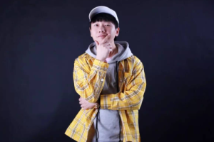 中国内地说唱歌手《郑光MC光光[》[10张专辑/单曲)]歌曲合集[MP3/FLAC/MP4/FLV/4.78GB] ][百度网盘下载