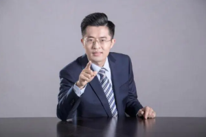 卢战卡《成为交际高手的72套功夫》[MP3][1.09GB][百度网盘下载]